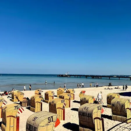 Moderne 3-Zi-Wohnung Mit Meerblick Direkt Am Strand Scharbeutz Exterior photo