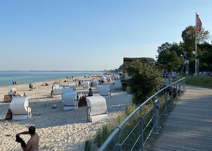 Moderne 3-Zi-Wohnung Mit Meerblick Direkt Am Strand