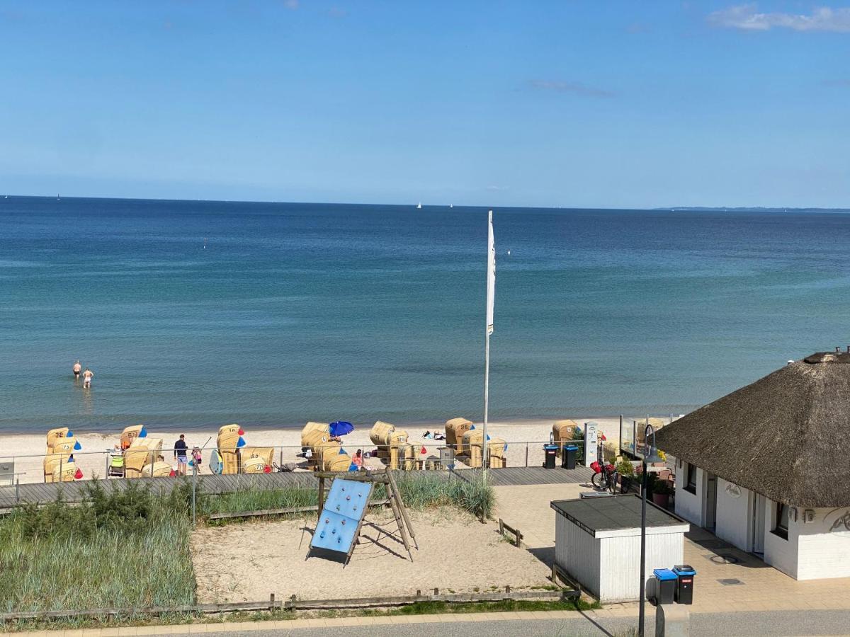 Moderne 3-zi-wohnung Mit Meerblick Direkt Am Scharbeutz